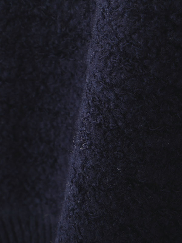 バンピーストールニットプルオーバー