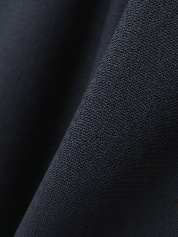 フロントファスナーウエストシェイプトップス