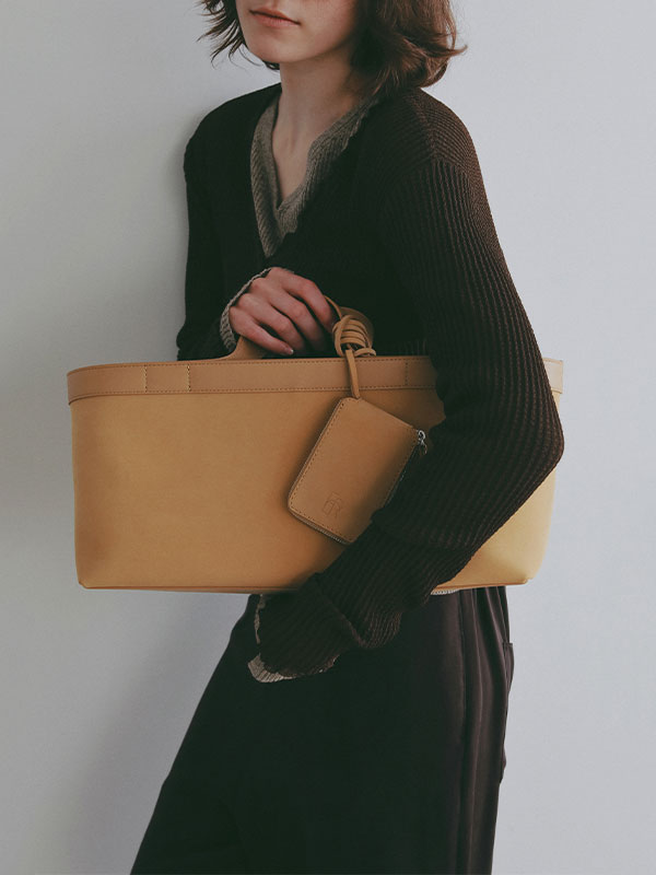 ボンディングレザートート