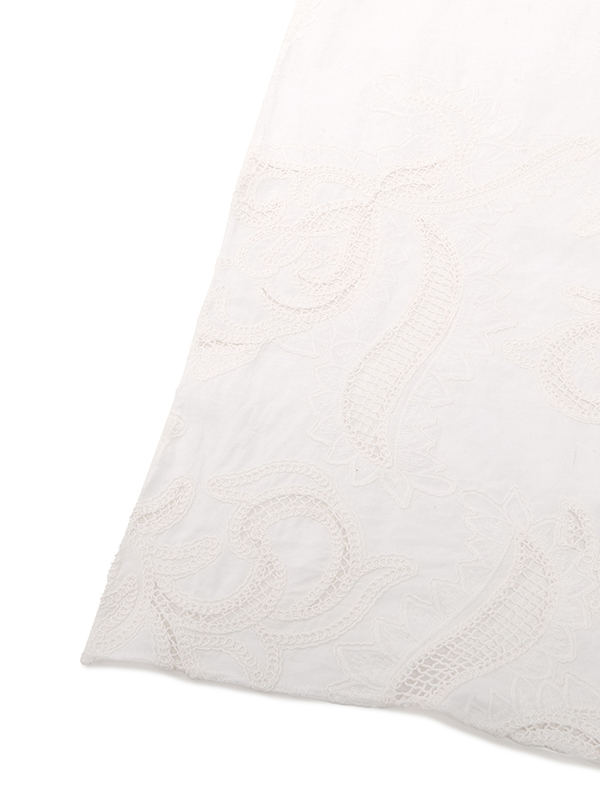 エンブロイダリースカーフ