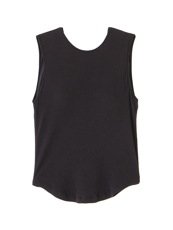 ダブルクロススリーブレスカップインプルオーバー