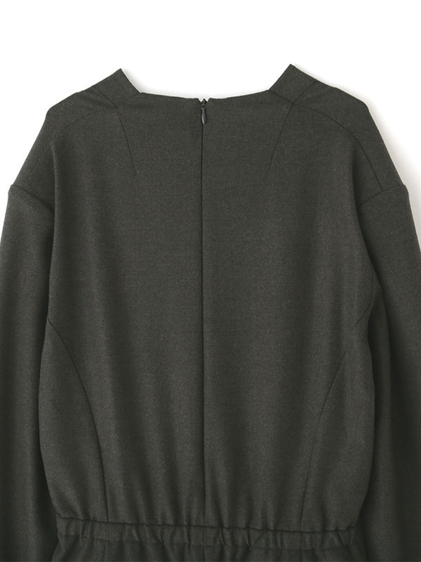 ウーステッドドレープネックワンピース