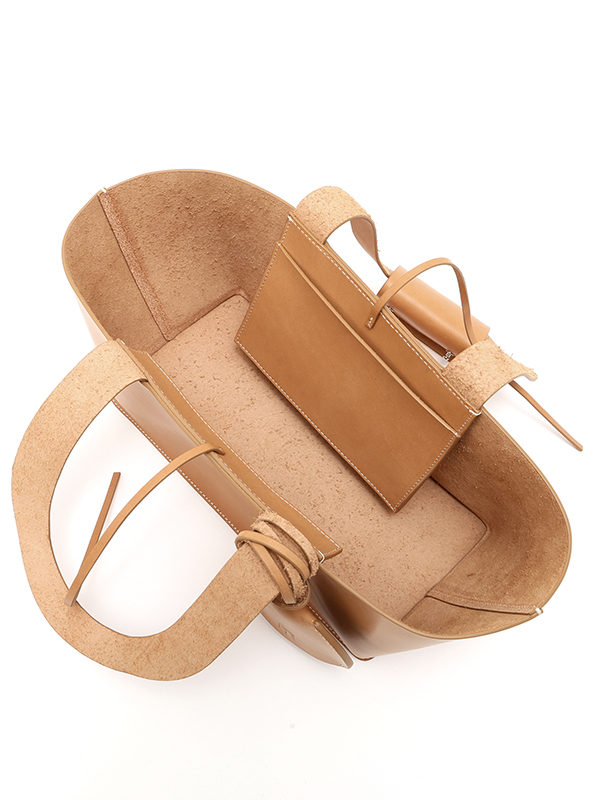 タンドレザートートバッグ