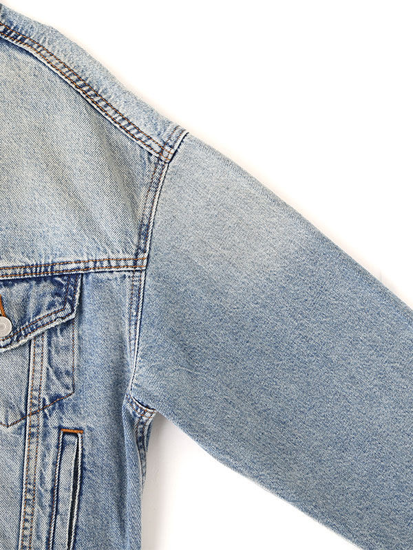 LEVIS SHRUNKEN 90S TRUCKER