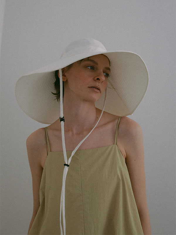 ワイドブリムシェードハット