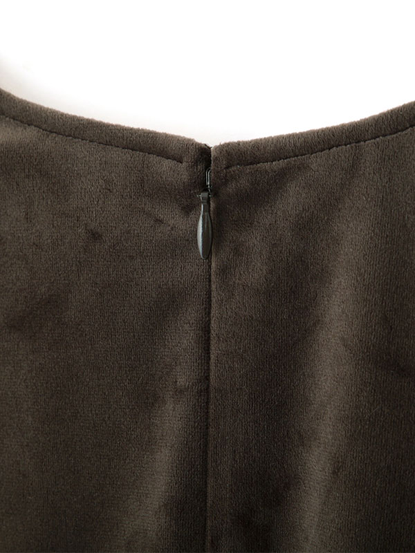 プランジングベロアワンピース