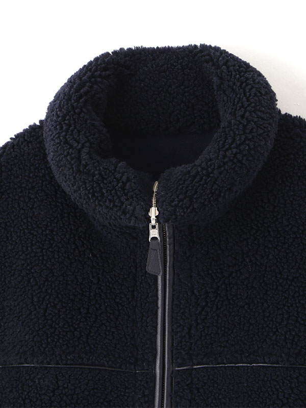 リバーシブルボアブルゾン