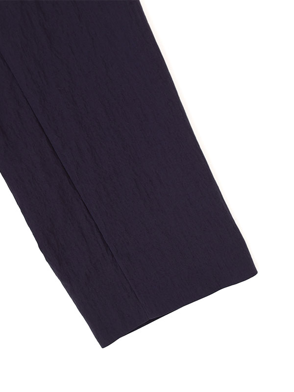 ナイロンエアリージャケット