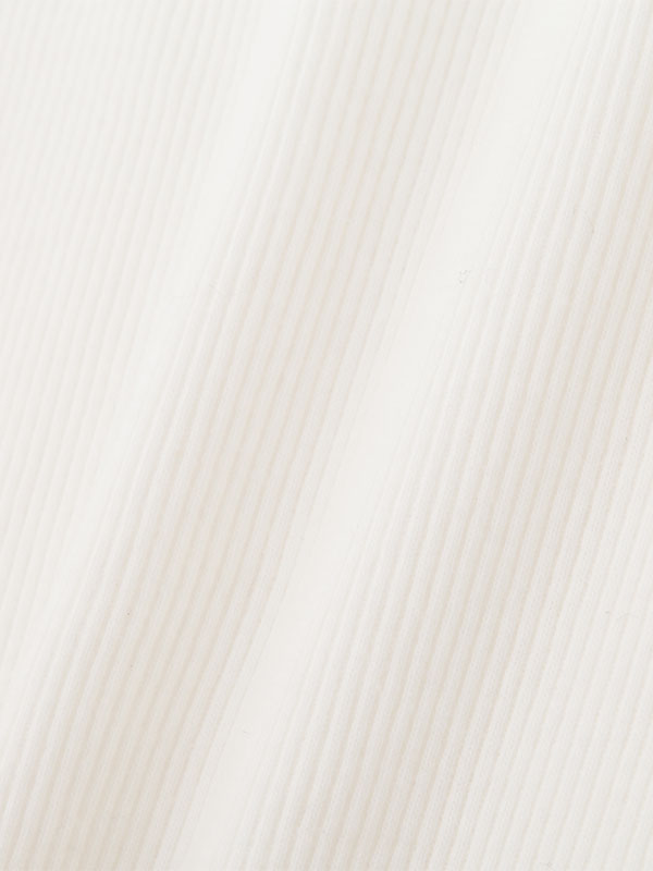 フロントオープンタンクトップ