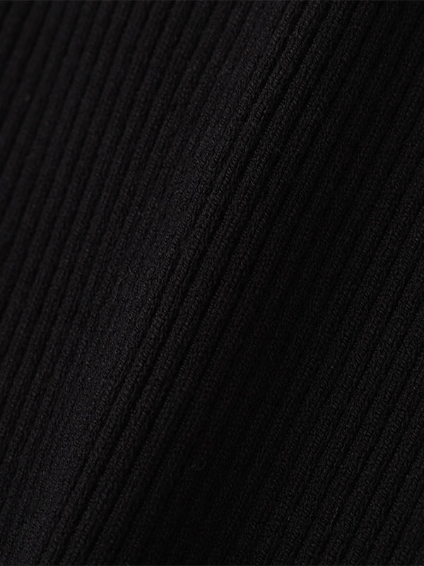 ヘムボタンニットレギンス