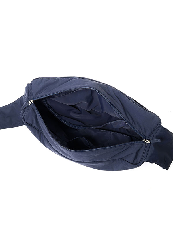 Marmot×ETRE TOKYO PERTEXパディングショルダーバック