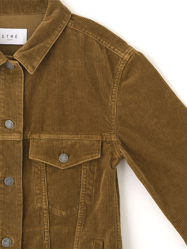 コンパクトトラッカージャケット