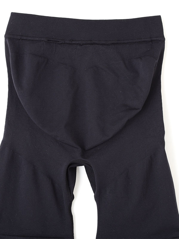 AMPHI×ETRE TOKYOフィットハーフレギンス