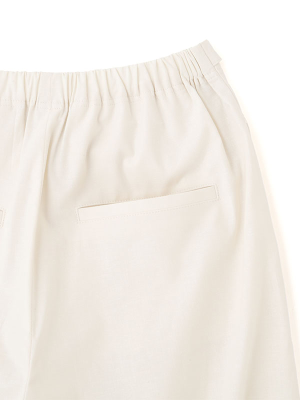 フロントラップシャンブルワイドパンツ