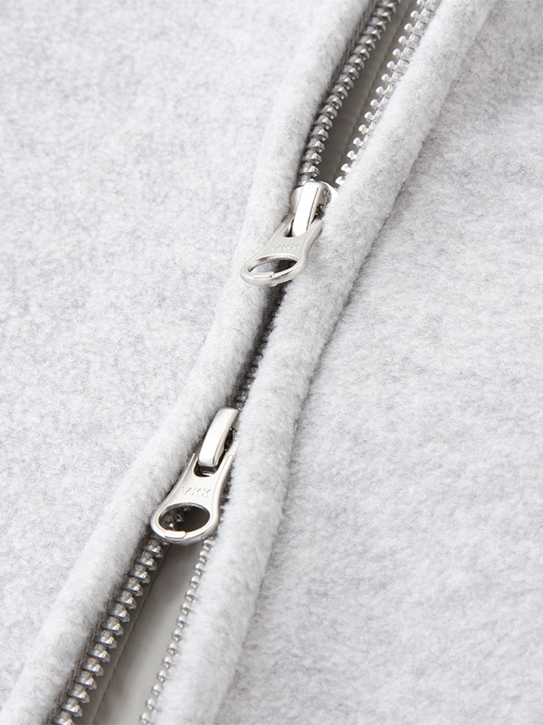 コンパクトフリースベスト(F LIGHT GREY): トップス │ ETRE