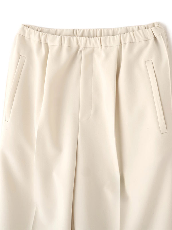 サイドピンタックラインリラクシーパンツ