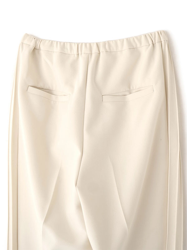 サイドピンタックラインリラクシーパンツ