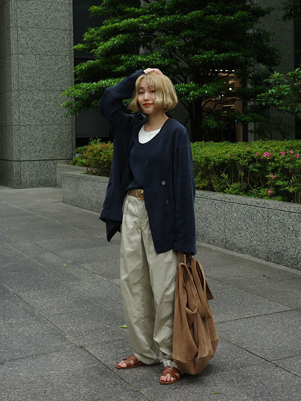 ETRE TOKYO カットオフキュプラタンクトップ ブラック ETRE TOKYO（エトレトウキョウ）の「カットオフキュプラタンク