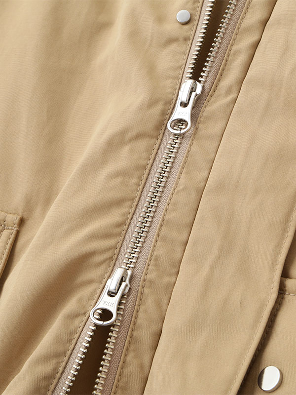 コンビネックワークブルゾン