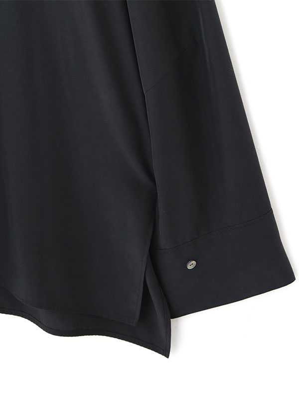 クルーネックオーバーサイズプルオーバー