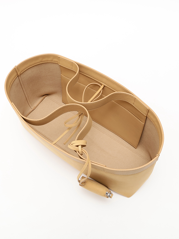 ボンディングレザートート