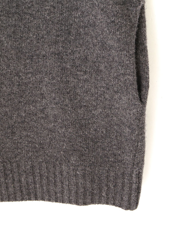 theory luxe Vネック ミドルゲージニット theory luxe Vネック ミドルゲージニット KNIT GALLERY | Theory