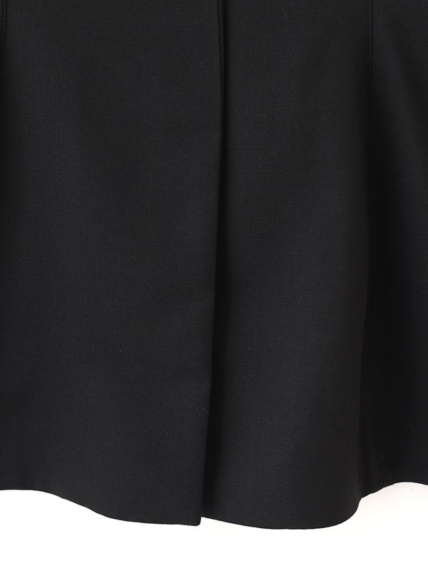 フロントファスナーウエストシェイプトップス