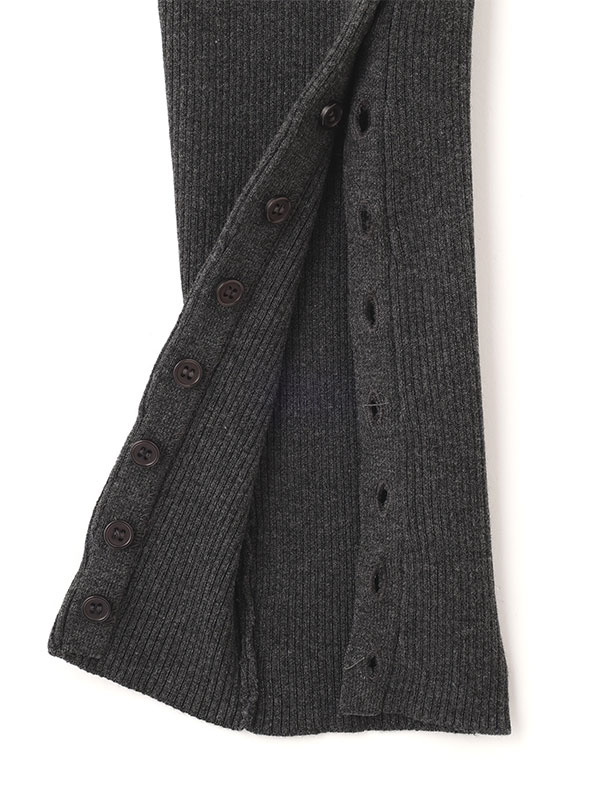 ヘムボタンニットレギンス