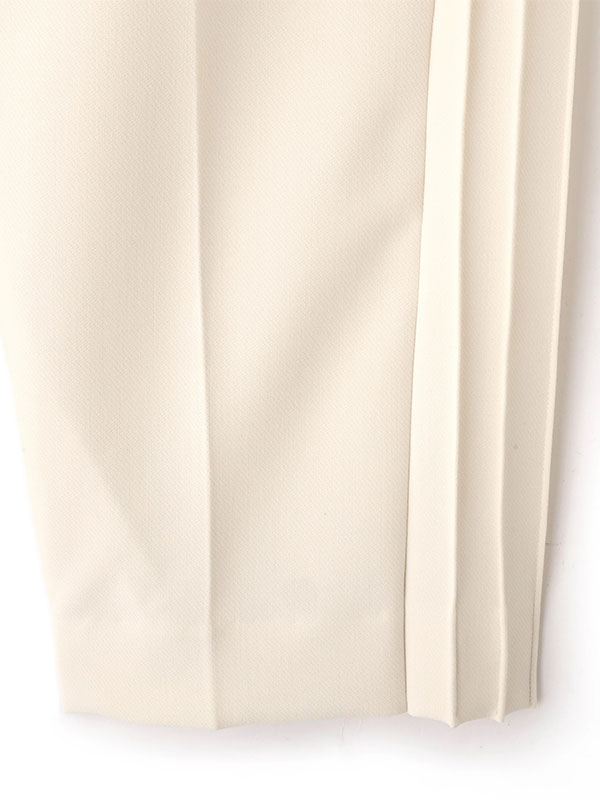 サイドピンタックラインリラクシーパンツ