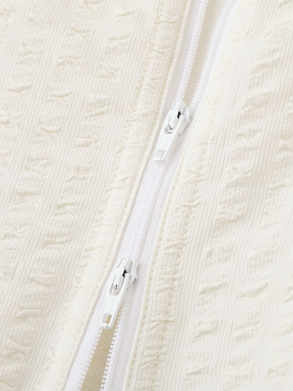 サッカーストレッチフードブルゾン