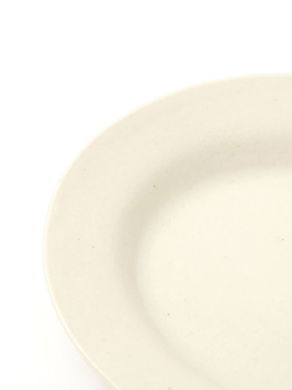 白陶土黒田釉オーバルプレート小