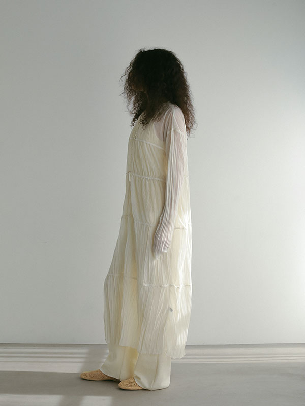 ソフトシアーワイドニットパンツ(S IVORY): ボトムス │ ETRE ソフトシアーワイドニットパンツ(S IVORY): ボトムス │ ETRE