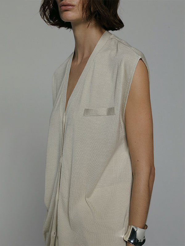大量入荷 SANTEシルクVネックニットベスト(F BEIGE): トップス │ ETRE トップス