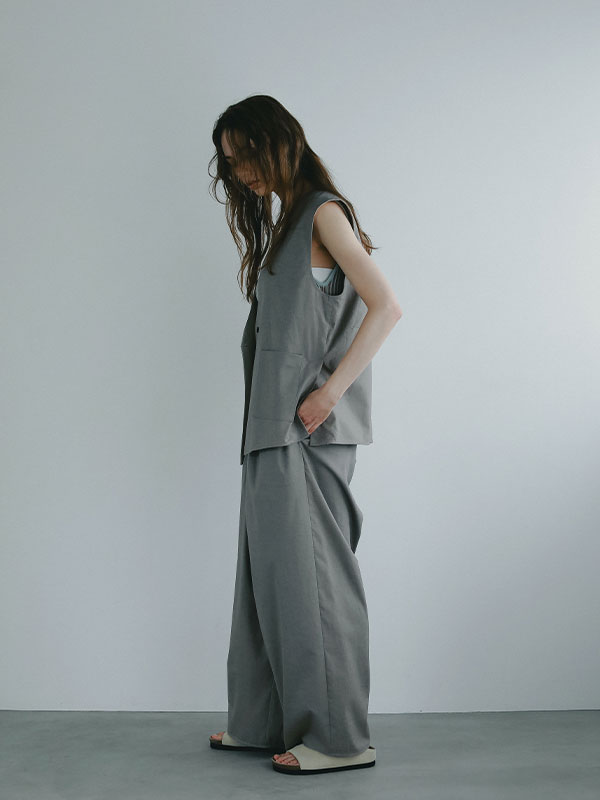 フロントラップシャンブルワイドパンツ