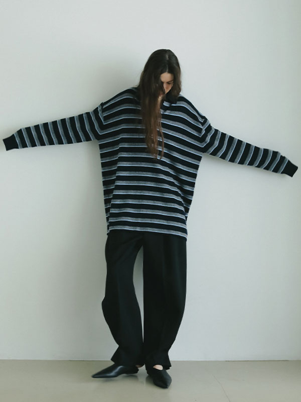 サイドヘムタックパンツ