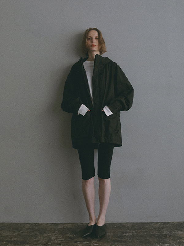 Marmot×ETRE TOKYO PERTEXマウンテンパーカー