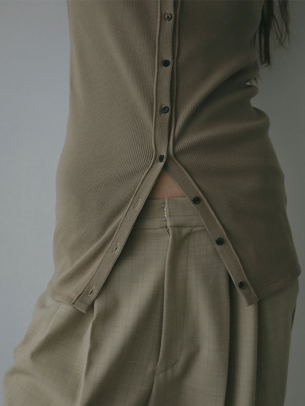 30コーマフロントオープンタンクトップ(F LIGHT GREY): トップス