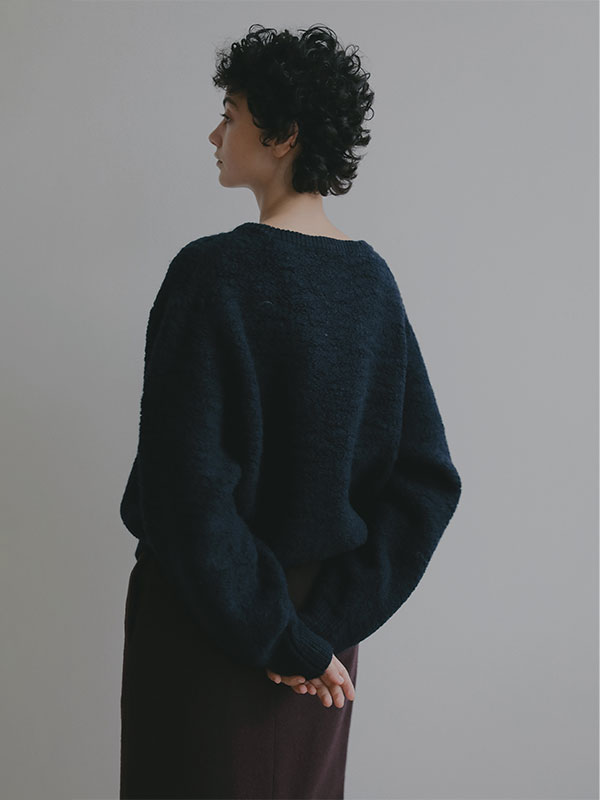 バンピーストールニットプルオーバー