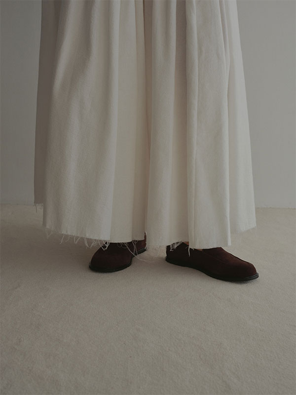 ダブルクロスボリュームスカート