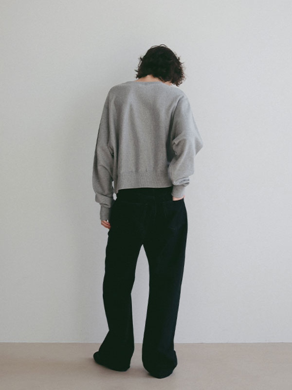 コンパクトスウェットシャツ