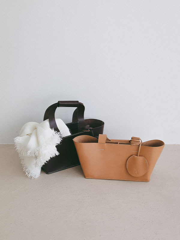 タンドレザートートバッグ