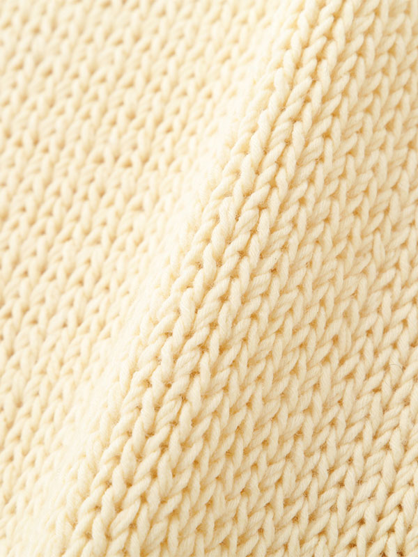 Vネックスリーブレスニットプルオーバー