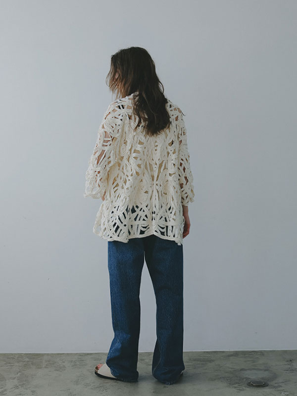 ETRE TOKYOブレードパターンカラーシャツ ブレードパターンノーカラーシャツ(F OFF WHITE): トップス