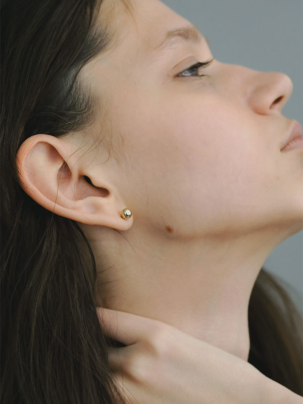 タイニーシルバーピアス