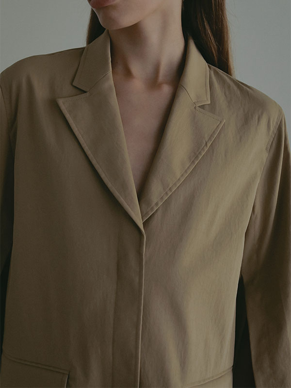 【新品タグ付】ETRE TOKYO スリットスリーブジャケット　UVカット　薄手 スリットスリーブジャケット(S BEIGE): アウター │ ETRE TOKYO
