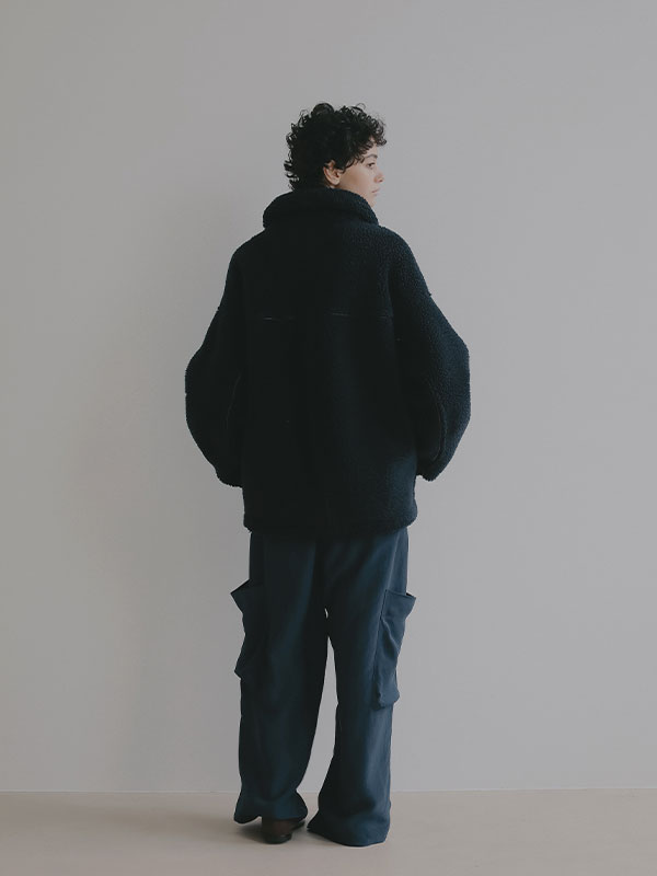 バックサテンリラクシーカーゴパンツ