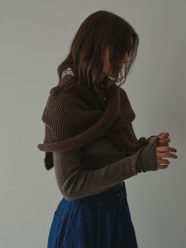 バルキーヤーンハンドニットスヌード