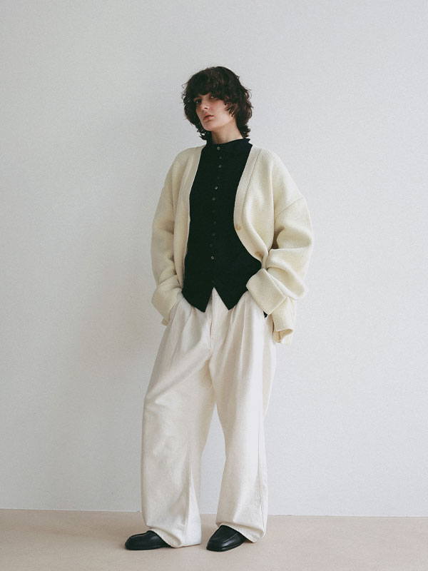 ソフトレザースクエアローファー