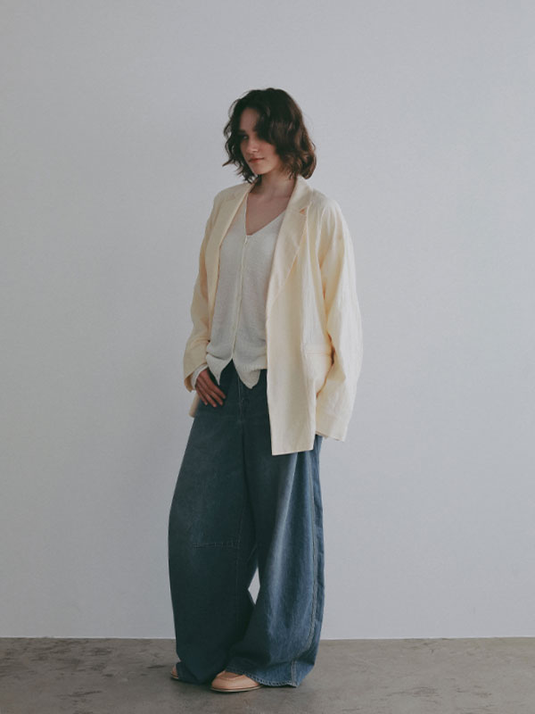 ナイロンエアリージャケット