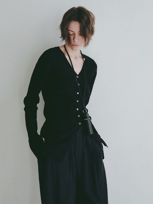 Vネックリブニットカーディガン